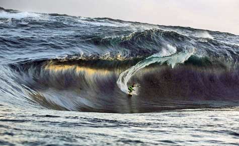 huge-wave